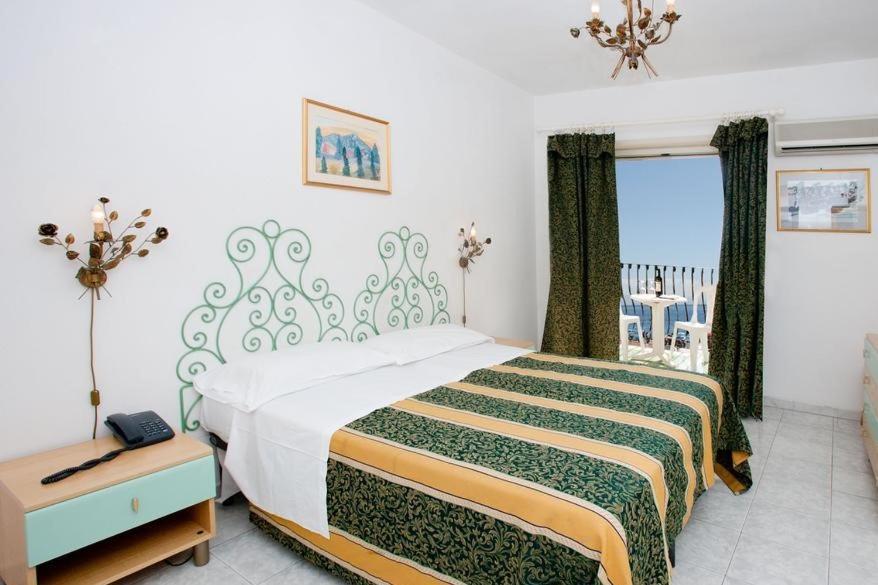 Hotel da Peppe Letojanni Buitenkant foto